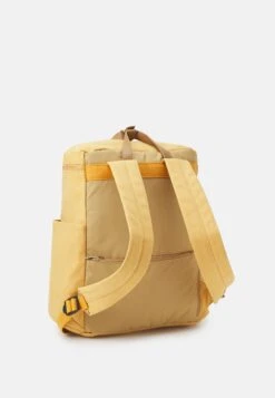 Backpack Unisex - Rucksack - Mustard -Stock X 0041cd5bb9e24c33b0020ca2e9c289dd