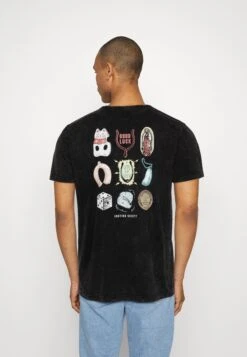 Kaotiko Washed Lots Of Luck Unisex - Print T-Shirt - Black -Stock X 00a43e8088234b9b8a0449873d2bd392