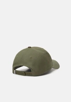 Les Deux Cap - Olvie Night/Rosin -Stock X 0310a9c7d46c488ba6c52a1e99f9f70f