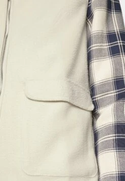 Les Deux Duncan Vest - Waistcoat - Ivory -Stock X 03199477bca849bebc8632985620743d