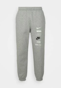 Nike Sportswear Club Logo - Tracksuit Bottoms - Dark Grey Heather 14 Nike Sportswear Club Logo - Tracksuit Bottoms - Dark Grey Heather -Stock X 031d2ab0fe9a4c7fa8b189097a1dc5b1