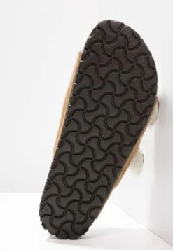 Birkenstock Arizona - Slippers - Light Brown -Stock X 03849cdc235e467bba599e61aa1e5cca