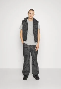 Han Kjøbenhavn Casual Tee Short Sleeve - Basic T-Shirt - Grey Melange -Stock X 0395f3e5622c4ee38bde5dc8ddd0fa6a