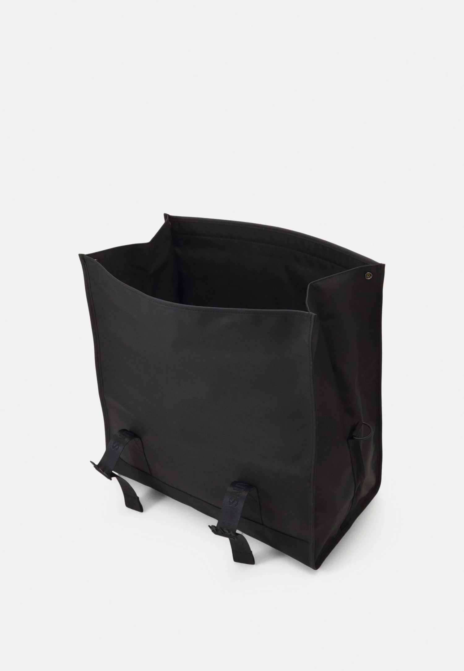 Rains Trail Rolltop Duffel Unisex - Weekend Bag - Black 5 Rains Trail Rolltop Duffel Unisex - Weekend Bag - Black - Image 3