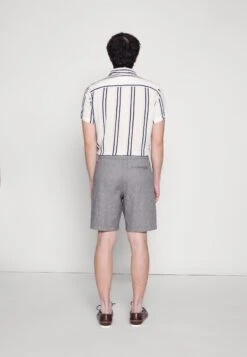 Selected Homme Slhcomfort-Newton - Shorts - Black/Oatmeal -Stock X 03fc076d4ffc4343a1232d8116d29619