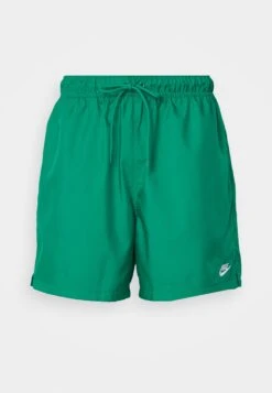 Nike Sportswear CLUB FLOW - Shorts - University Red/white -Stock X 0477617e952a4c32a555fb3738819ec9