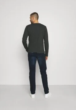 Petrol Industries Russel - Slim Fit Jeans - Dark Faded -Stock X 04cc413c913d43e0a95e2b96483684f6