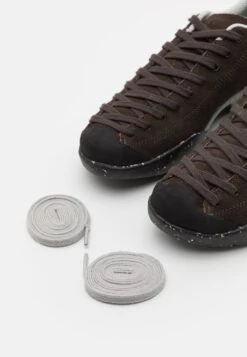 Scarpa Mojito Planet Unisex - Hiking Shoes - Pepper -Stock X 04de6e2c7c0c4dbda19c05c83369f6a8