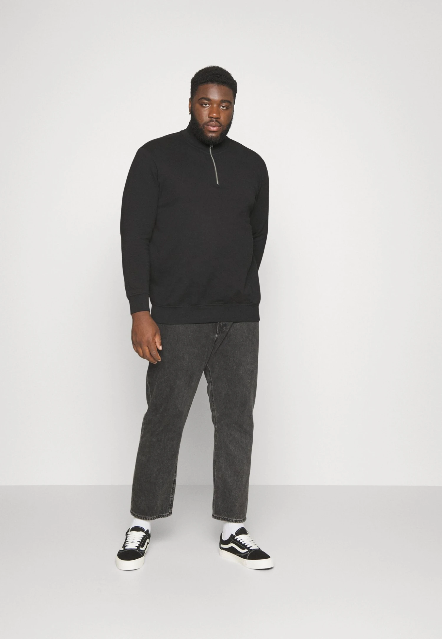 Jack & Jones Jorvibe High Neck - Sweatshirt - Black 4 Jack & Jones Jorvibe High Neck - Sweatshirt - Black - Image 2