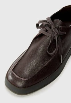 Calvin Klein HYBRID CUP WALLABEE - Smart Lace-ups - Bordeaux/grey -Stock X 0582ff5a014241eb91d5cef64bc7a77a