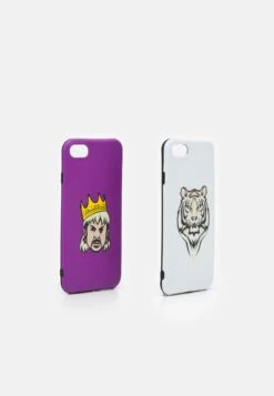 Mister Tee Big Cats Case 2 Set - Other Accessories - White/Violet -Stock X 05b3ec5e7c7546d4ab6eaf0d39d8f7c7