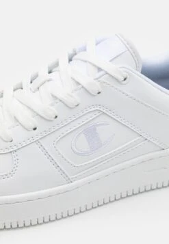 Champion Foul Play Low - Basketball Shoes - Triple White -Stock X 05fca0f44fad4dadb0b9759a2502e148