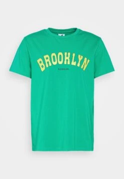 Kangol Round Neck Brooklyn Tee Unisex - Print T-Shirt - Green -Stock X 06320b19bac746a1a75472745f0523db