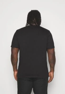 Jack & Jones Jjelliot Block Tee Crew Neck - Print T-Shirt - Black -Stock X 0679a4f629df4aa18031bae31534e59c