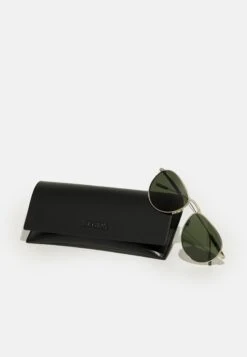 ZEGNA Sunglasses - Gold-Coloured -Stock X 07346800e27a48cda7bbc9ac9030c1d4