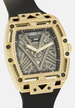 Guess Legend - Chronograph Watch - Gold-Coloured -Stock X 0740892f42a84466abc903e4f4e58782