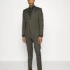 The Fashion Suit Notch - Suit - Green -Stock X 077aa7753b2742969d75870f693a08fb