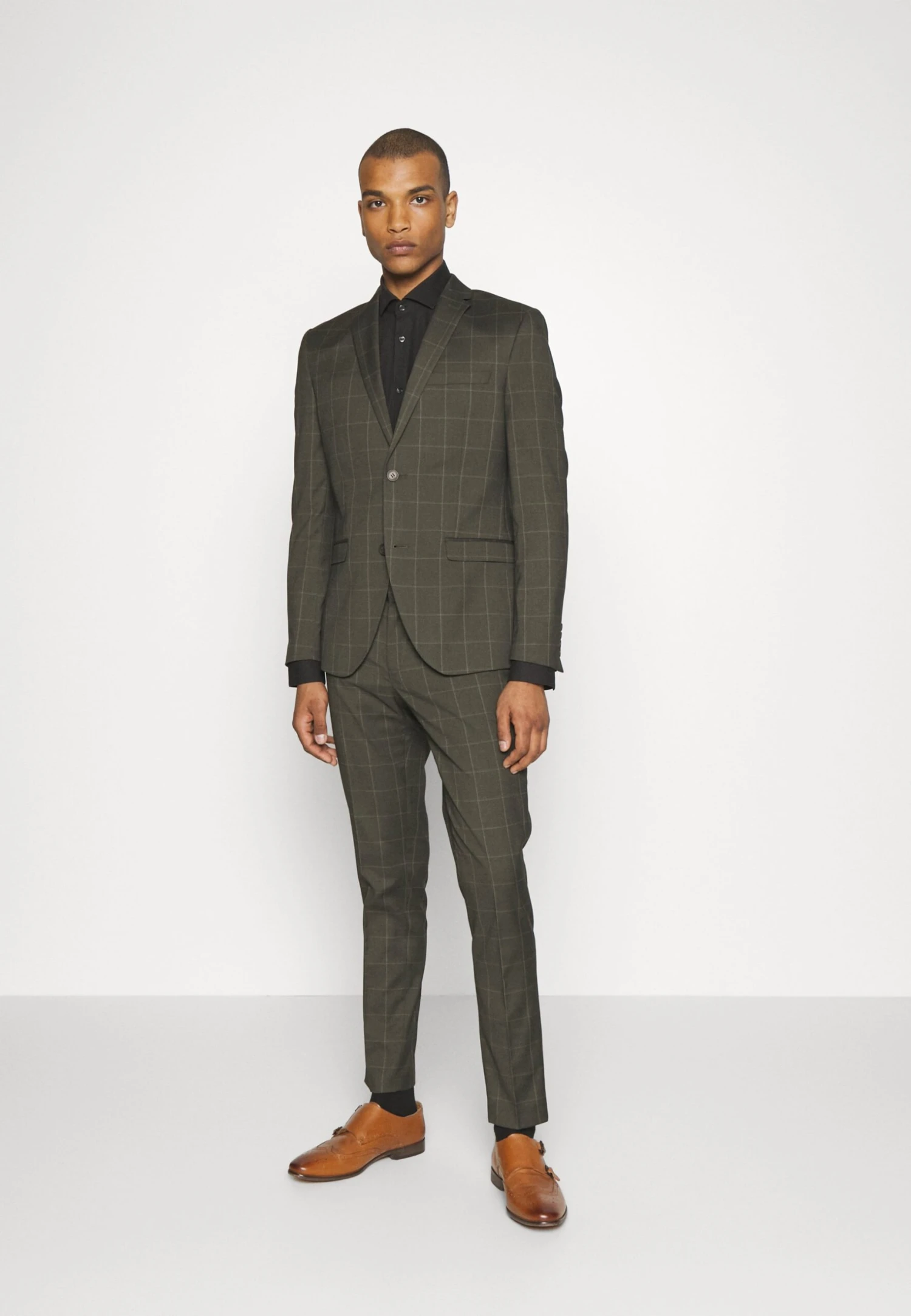 The Fashion Suit Notch - Suit - Green 3 The Fashion Suit Notch - Suit - Green