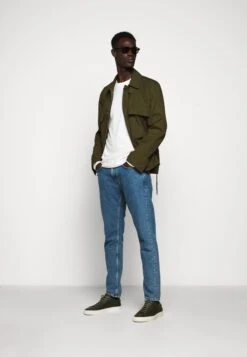 DRYKORN Lenny - Long Sleeved Top -Stock X 07eb219a7fb248b6ad71b01ef5ab7384