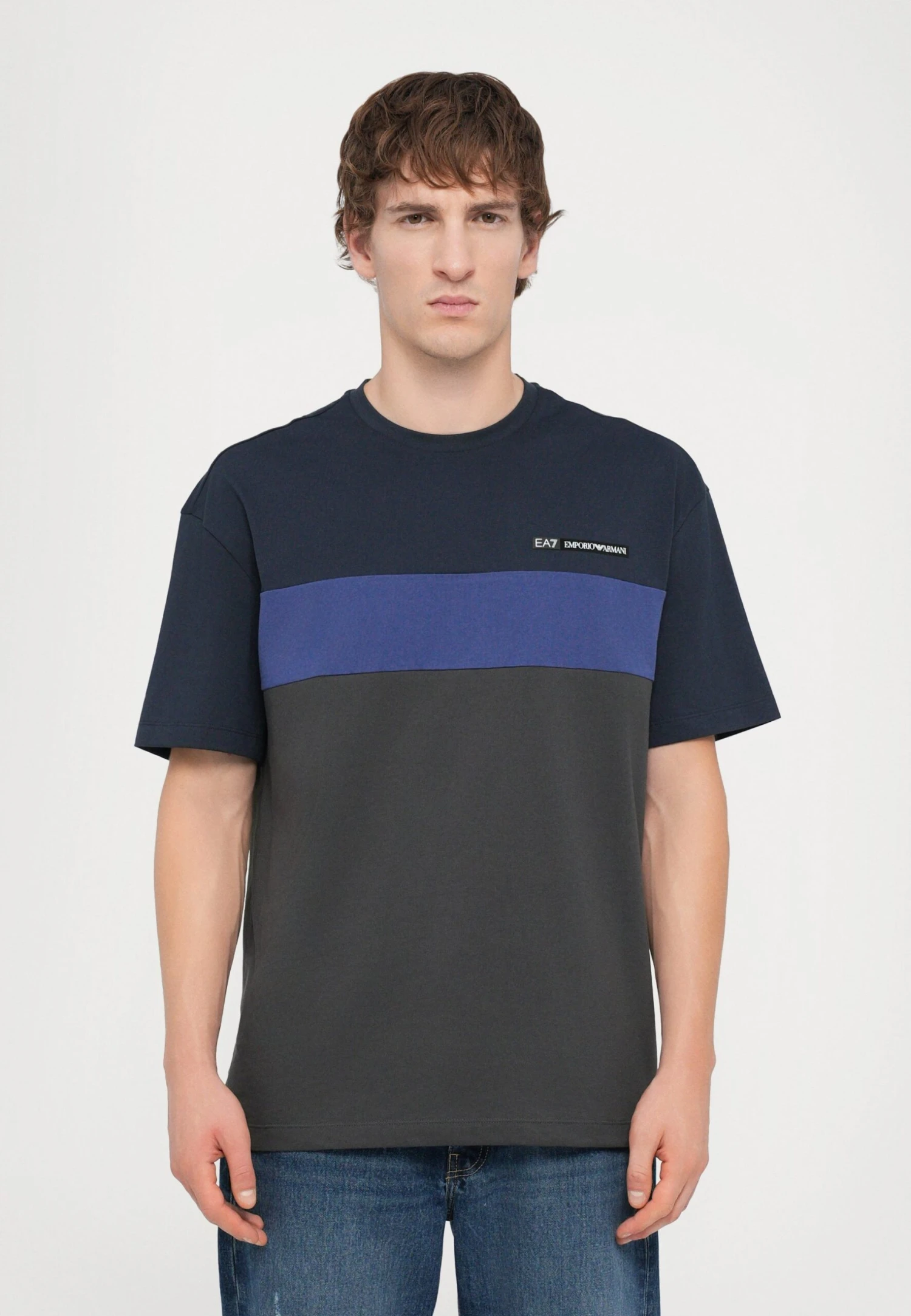 EA7 Emporio Armani TRAIN ATHLETIC TEE - Print T-shirt - Armani Blue 3 EA7 Emporio Armani TRAIN ATHLETIC TEE - Print T-shirt - Armani Blue