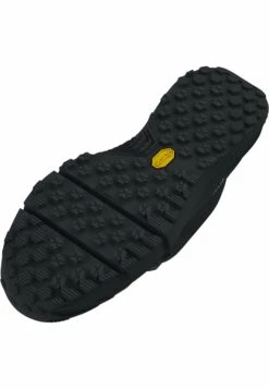 Under Armour VALSETZ MID - Winter Boots - Black -Stock X 0a4f2c60dd2a4cb2b16d341e22d1fc6d