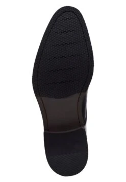 Clarks Craftarlo Monk - Slip-Ons - Black Leather -Stock X 0b0835b8655e4b1783822e8877bba592