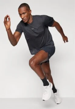 Salomon SHKOUT CORE TEE - Basic T-shirt - Deep Black -Stock X 0b5e610ec0114d42a8829a703ce83ec7