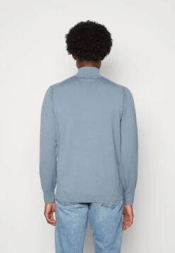 Calvin Klein Mock Neck Sweater - Jumper -Stock X 0ba43bd77cc44c43ba03aa13e8eeb8ae