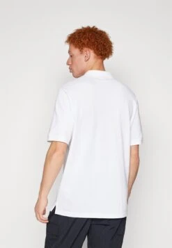 Nike Sportswear CLUB - Polo Shirt - White/black -Stock X 0c677727a9d640e981b066f60fc639b5