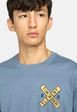 Element TIMBER FREIGHT TRAIN - Print T-shirt - Light Blue -Stock X 0d1099915dc74d3cba042bd03f8128a7