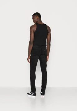 Lee Luke - Slim Fit Jeans - Pitch Black -Stock X 0d79ad4ebe174353bc43eab332f3cebb