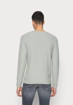 JACK&JONES Premium Jprblucarlos Crew Neck - Jumper - Iceberg Green -Stock X 0ddfd33e40d54d4d9e42cd9a493a3c57