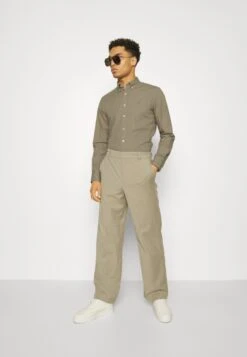 Hackett London Garment Dyed Oxford - Shirt - Olive -Stock X 0e8c11d735854d7f95f22b7f9e4dc1f7