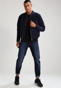 Lee Daren - Straight Leg Jeans - Strong Hand -Stock X 123b5001fc3540ccb687518ceeea17b8