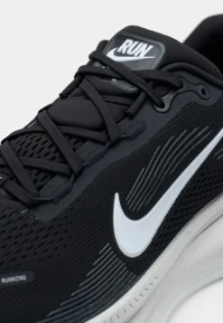 Nike Performance VOMERO 18 - Road Running Shoes - Black/summit White/coconut Milk -Stock X 12c74b9678144054a60d6e88b071e1c2