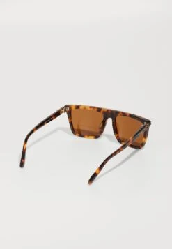 Michael Kors EDGEWATER - Sunglasses - Vintage Tortoise -Stock X 12d3910ceb644834ae8a97979d86478f