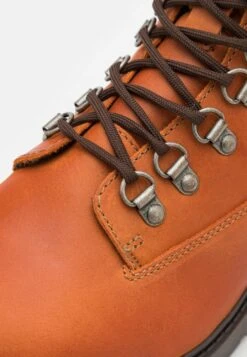 Selected Homme Slhmads Boot - Lace-Up Ankle Boots - Cognac 13 Selected Homme Slhmads Boot - Lace-Up Ankle Boots - Cognac -Stock X 12de4dc0a2984a82b45f34a317ba787a