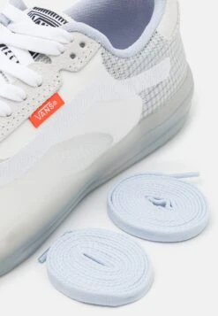 Vans Evdnt Ultimatewaffle Unisex - Trainers - Static Blanc De Blanc -Stock X 1470e27badcf48fc8e872afe51aefac9