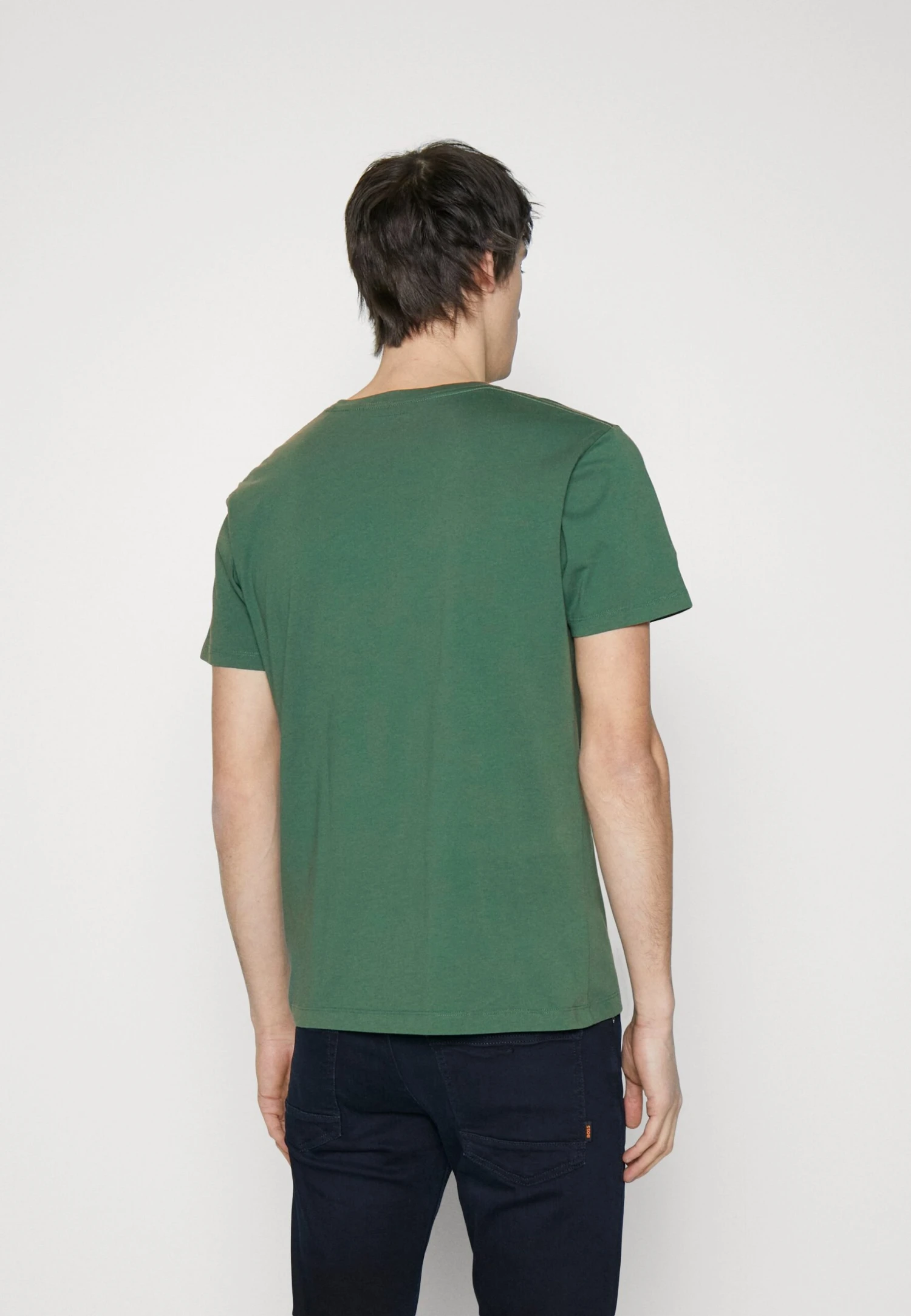 Hackett London Basic T-Shirt - Sage 5 Hackett London Basic T-Shirt - Sage - Image 3