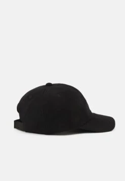 J.Lindeberg Elijah Unisex - Cap - Black 8 J.Lindeberg Elijah Unisex - Cap - Black -Stock X 1569aa010b4f4c118d68409dc2041d35