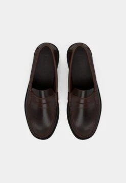 Pompeii VEGA - Smart Slip-ons - Roast -Stock X 157c4f900ee94a1da5305003557917fe