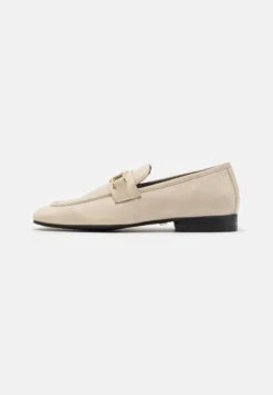 Trim Loafer - Slip-Ons - Off-White