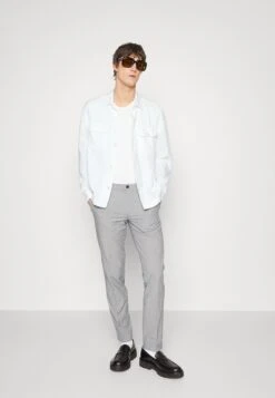 Boss Carper - Shirt - White -Stock X 161f059d0bdf4ce8b56c3422f9227dfe