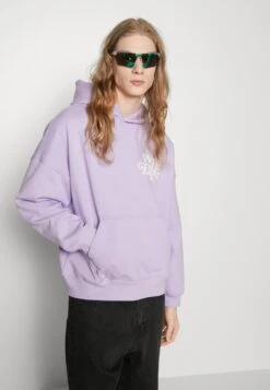 Reen Hoodie Unisex - Sweatshirt - Purple Rose -Stock X 164e582d600e4e0aae0b5fc85e9ec195