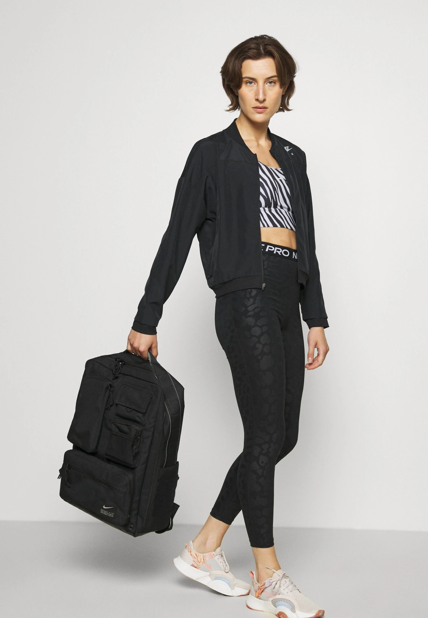 Nike Performance Utility Elite- Rucksack - Black/Enigma Stone 3 Nike Performance Utility Elite- Rucksack - Black/Enigma Stone