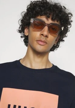 Hugo Dulivio - Print T-Shirt - Dark Blue -Stock X 1746c43a0c744d579a1716b1f39b787b