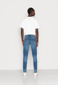 Denim Project Mr Red - Slim Fit Jeans - Medium Blue -Stock X 1791234df28a49408c8ff5c4095532d9