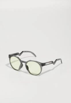 Oakley UNISEX - Sunglasses - Matte Vapor -Stock X 17aa8cf183d9460abc36e296a9da9f85