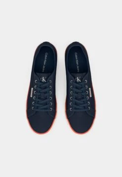 Calvin Klein Jeans ESS - Trainers - Navy/bright White/tigerlily -Stock X 17f03af7d79040e696ff1887b8068afb