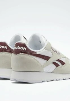 Reebok Classic Classic Leather Unisex - Trainers - Red -Stock X 1834d6cf6da249a6b7ef4f6c98d64292